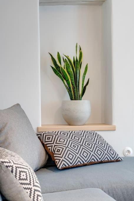 Nomade Vibrant Living Loft Apartment Ermoupoli Bagian luar foto